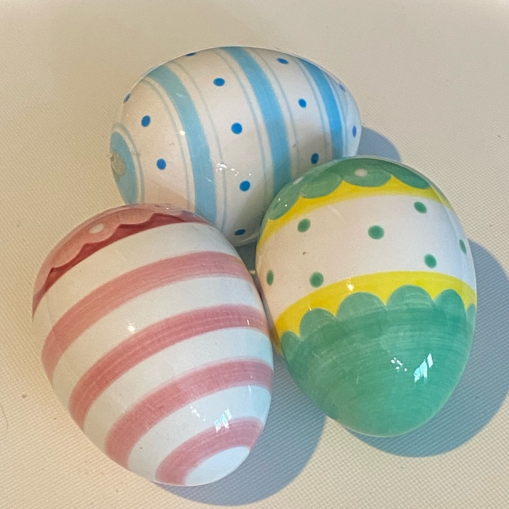 Set of 3 Ceramic Easter Eggs with stripes and polka dots
